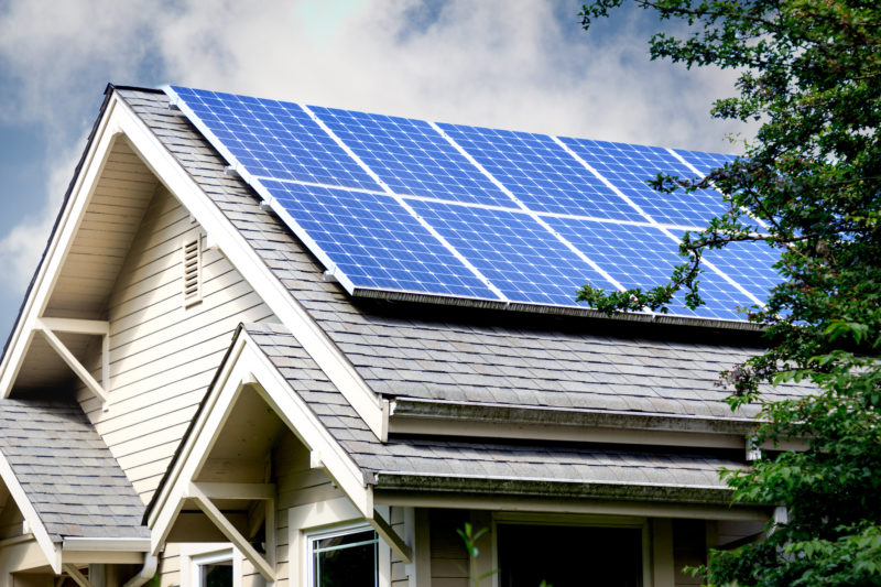 6 Solar Advantages & Why People Switch | Current Home